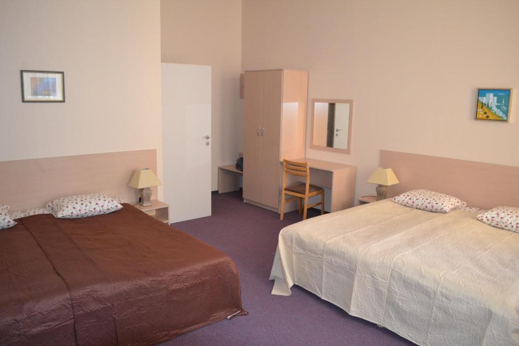 Apartment Centre House