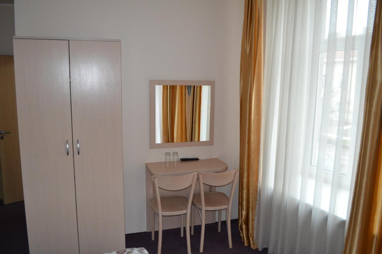 Centre House Apartment *